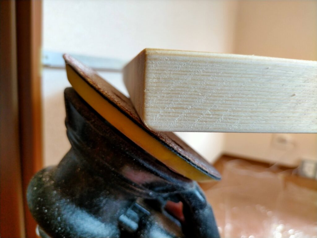 エアーダブルアクションで面取り