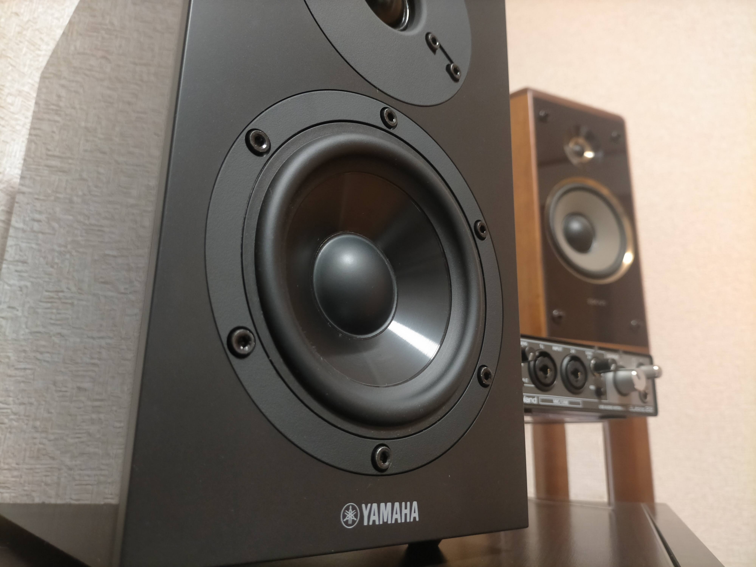 国産ブックシェルフスピーカー3選のアイキャッチ