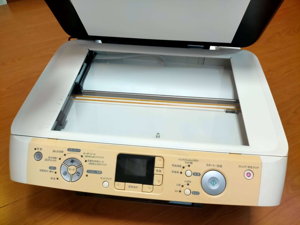 自作工具箱に使用する廃プリンター（EPSON　PM-A750スキャナ付き）