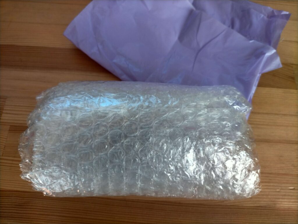 Aliexpress購入ヘッドユニット44mm32Ω開封①（丁寧な梱包）