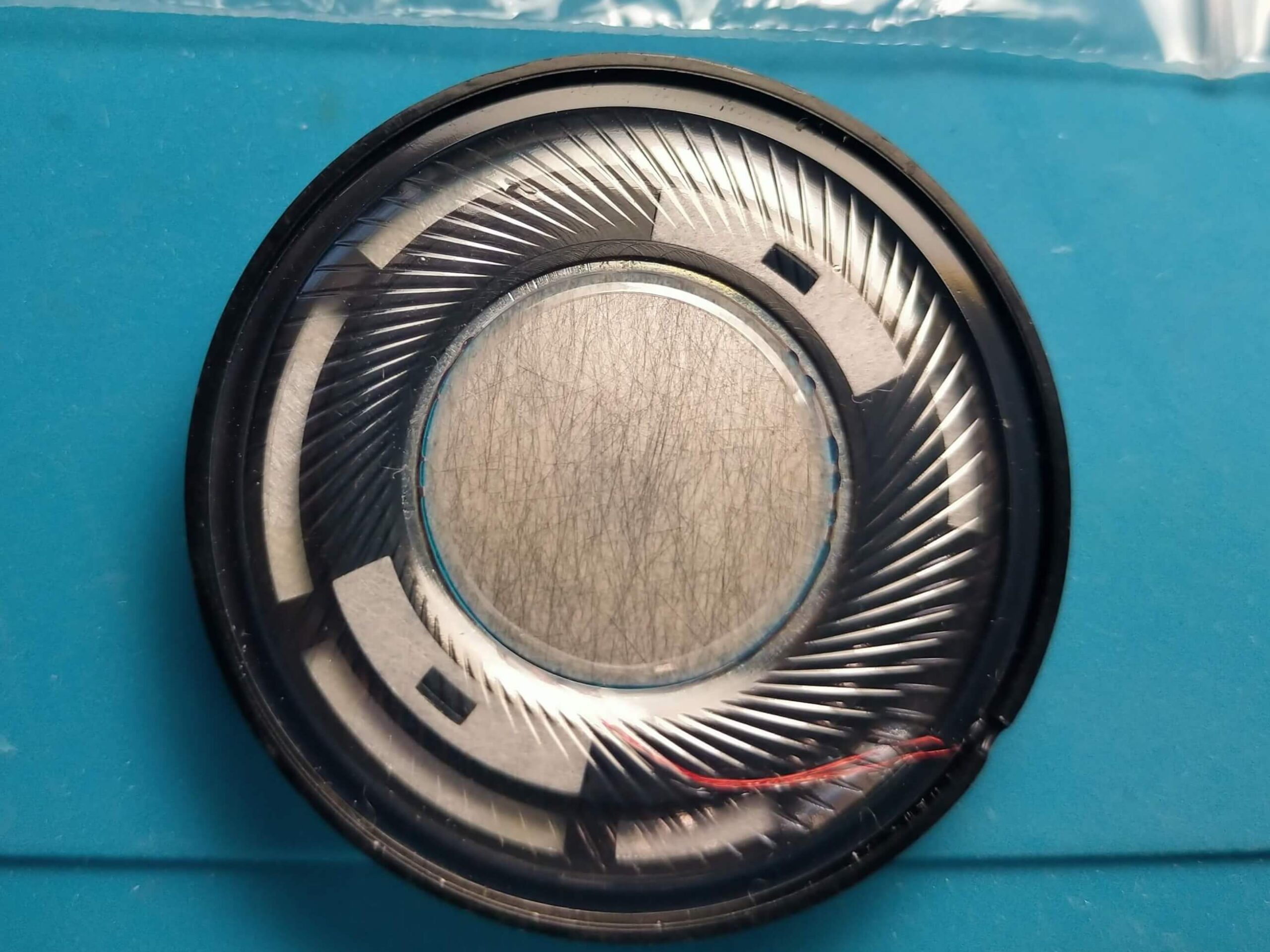 周波数別聞き取り比較表（20Hz-14kHz・純正vs交換品の違いで使用される交換ドライバ）