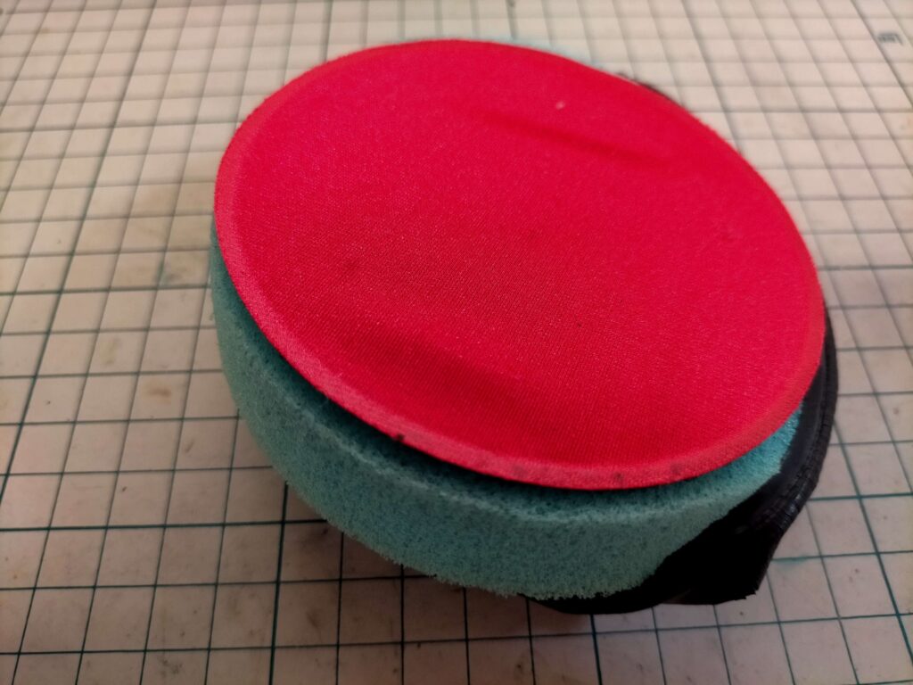 古いイヤーパッドを分解して内部構造を確認①