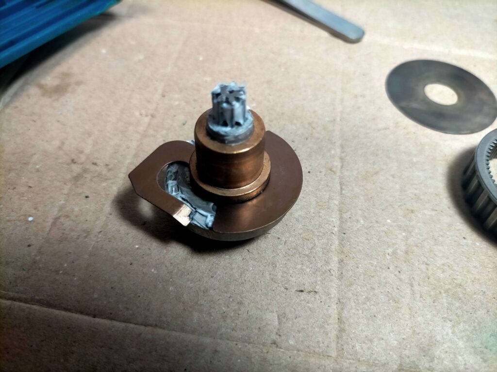 アンチバックプレート部品