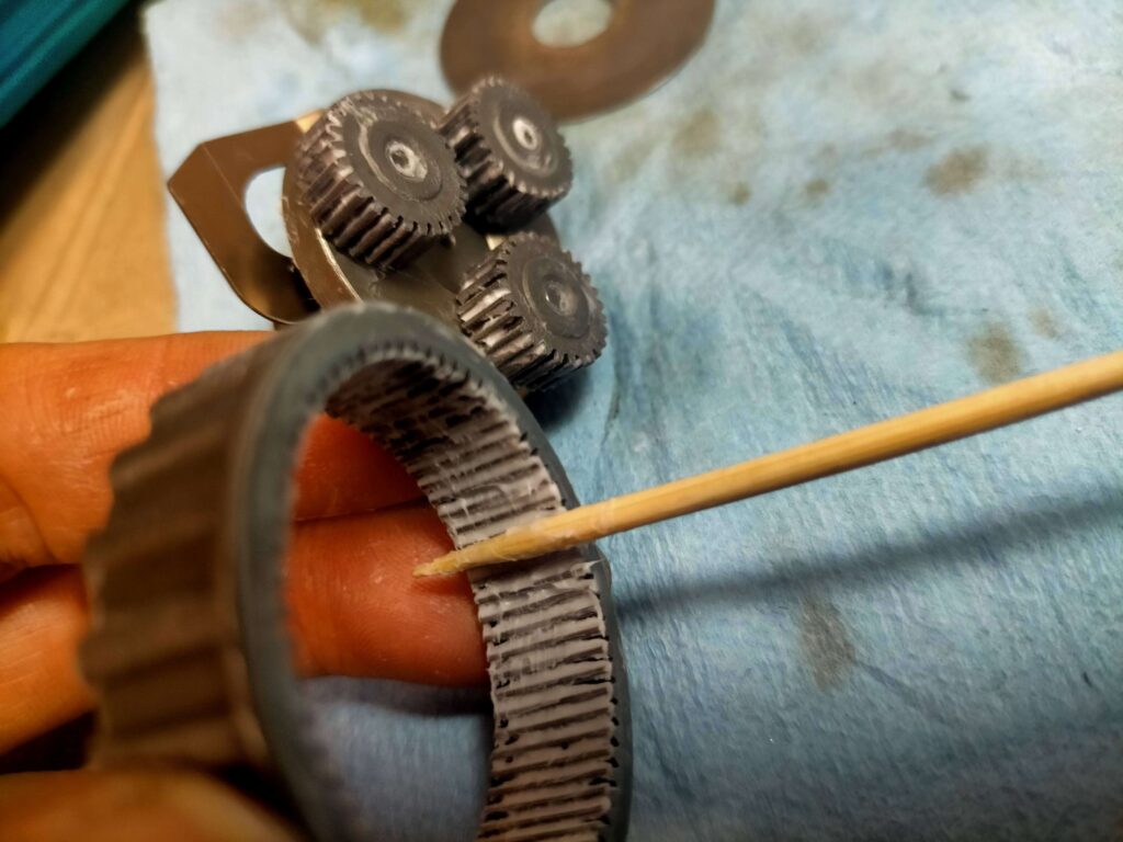 インターナルギヤにグリスアップ