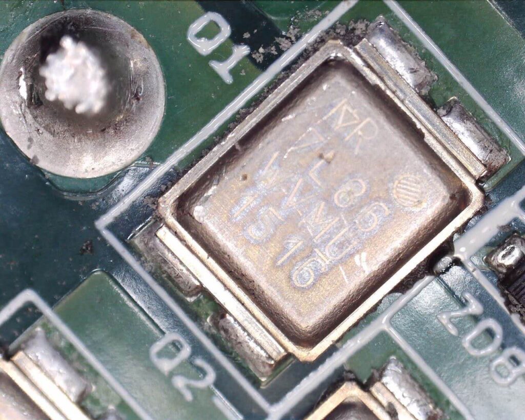 MOSFET 7L86型番確認（半田浮き修理対象部品）