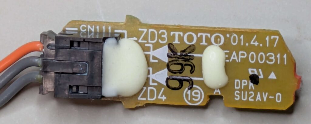 TOTO ウォシュレットホールIC W60基板の裏側