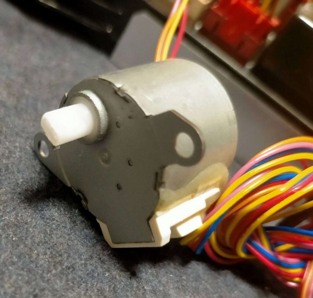 TOTO ウォシュレット水圧モーターの裏側