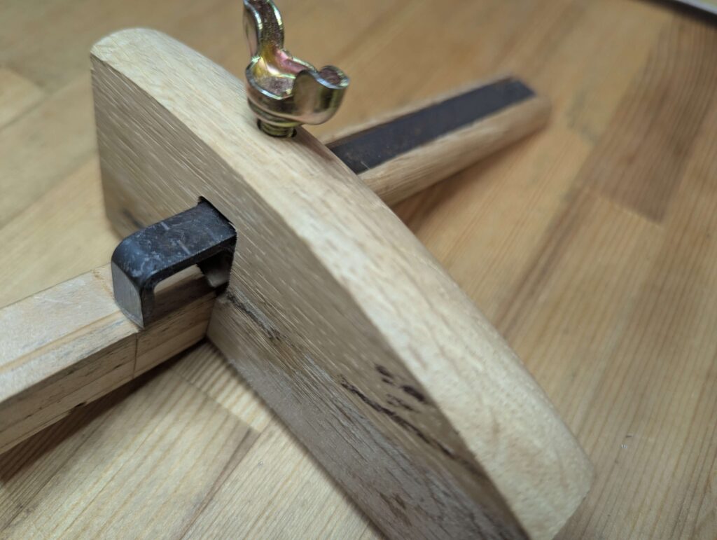 ほぞの深さを4面にけがく