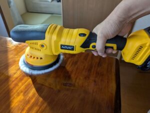 AuTiWOZ 5インチコードレスポリッシャーの実機レビュー画像
