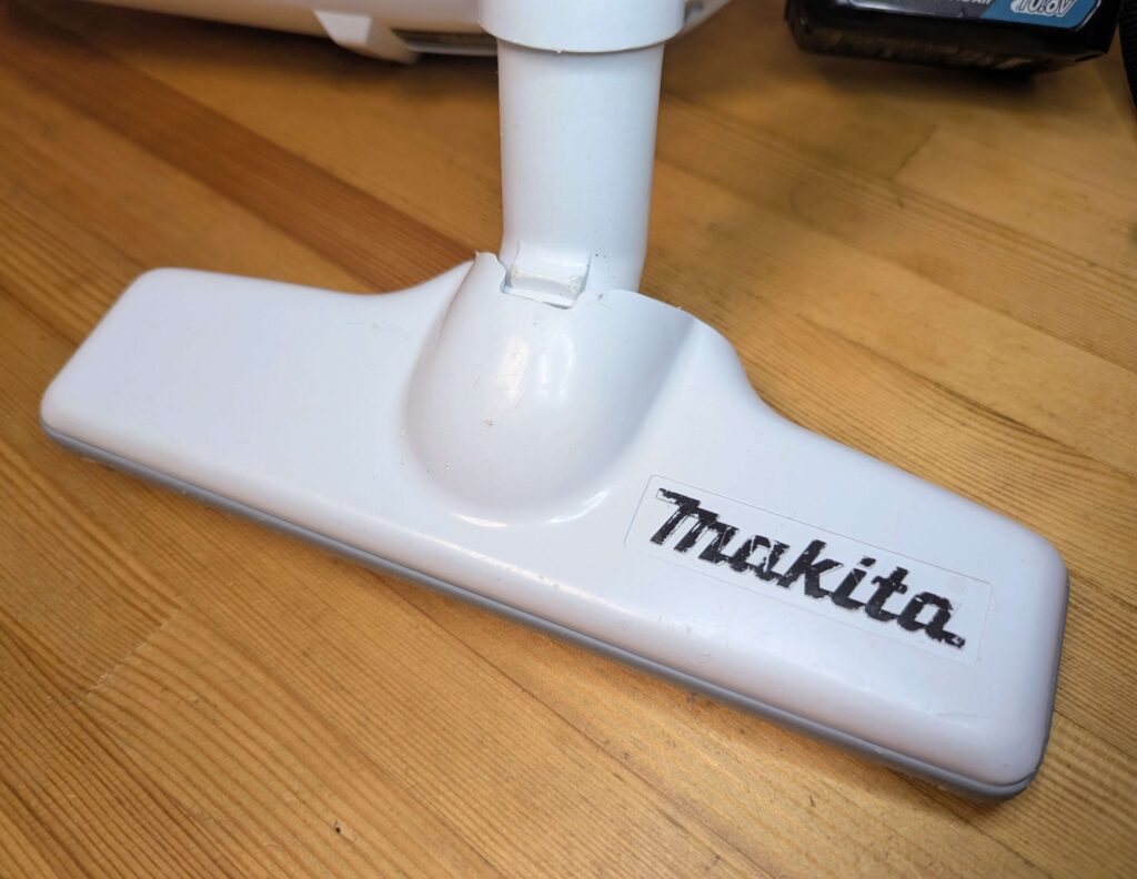 マキタ掃除機ヘッド