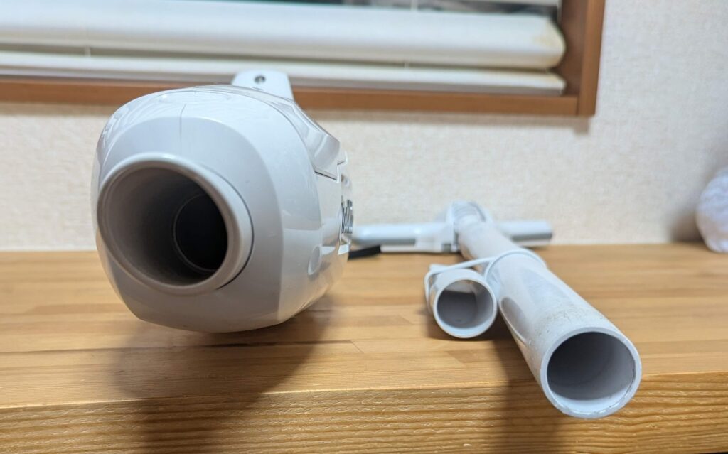 コードレス掃除機【マキタCL107】のロングパイプ内部に異物が詰まっていないか確認・除去する手順