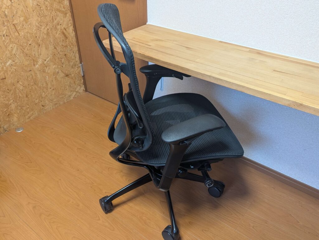 オカムラ コンテッサ メッシュ座面の修理後 清潔で快適な仕上がり