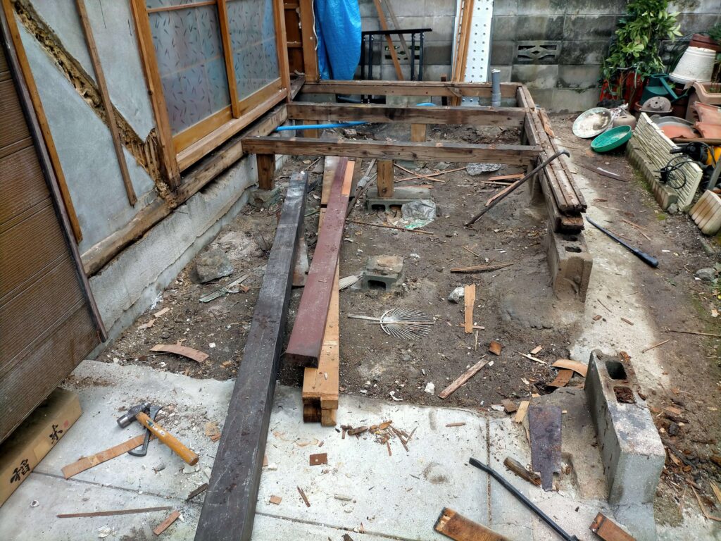 【外構】 一階減築中