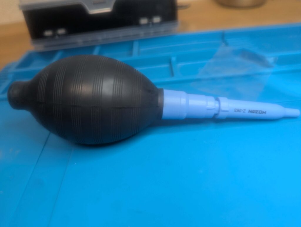 カメラガラス交換後にPixel 7で撮影した、広角・超広角ともに白ボケした失敗写真