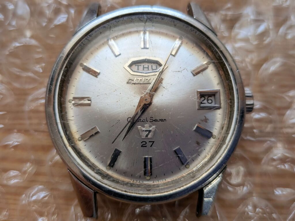 中古で購入したばかりのヴィンテージ自動巻き時計 シチズン・クリスタルセブン 27石の外観